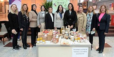 Bursa'da kadın kooperatifleri satın almacılarla buluştu