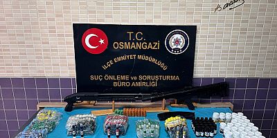 Bursa'da sahte alkol operasyonunda 2 şüpheli yakalandı