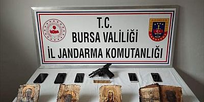Bursa'da tarihi eser operasyonunda yakalanan şüphelilerden 3'ü tutuklandı