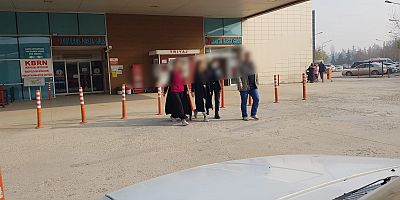 İnegöl'de 2 kadın hırsız suçüstü yakalandı