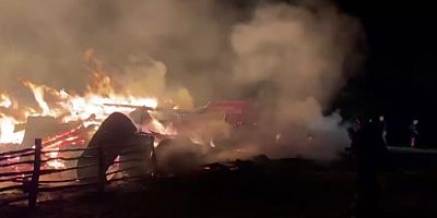 Karabük'te 2 samanlık yandı