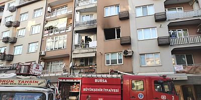 Osmaniye Mahallesi Dere Sokak üzerinde 5 katlı apartmanın 3. Katında yangın çıktı