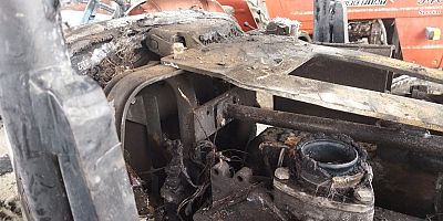 Traktör Alev Alev yandı 