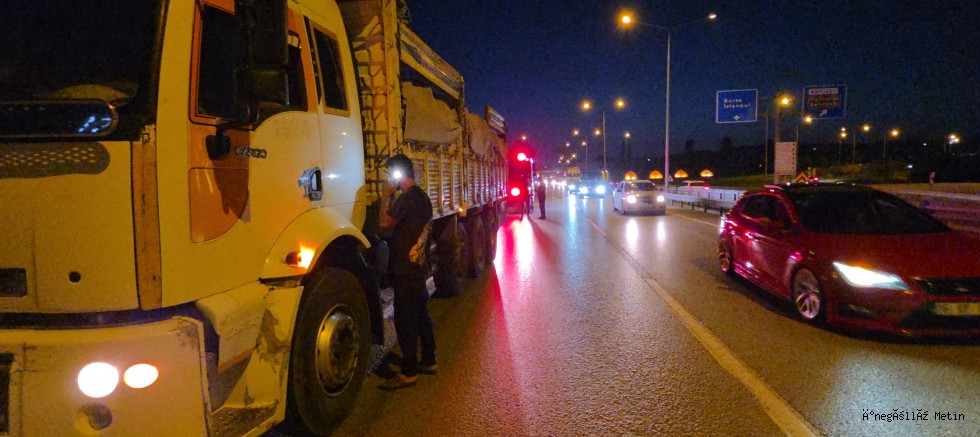 16 Tonluk Karpuz Yüklü Kamyonda Fren Paniği! Facianın Eşiğinden Dönüldü