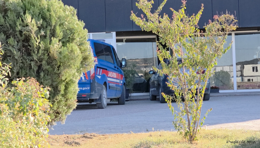 Asansör boşluğuna düşen işçi ağır yaralandı