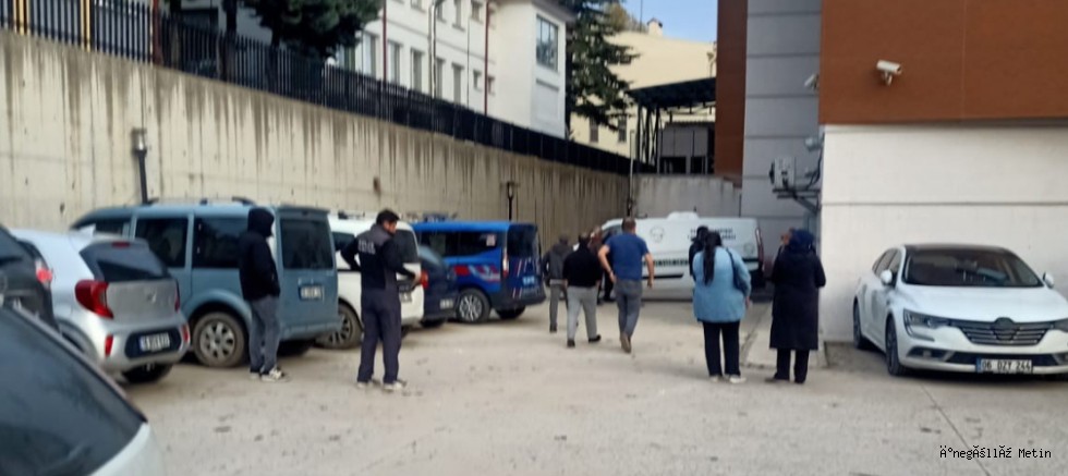 Budadığı ağaçtan düşen adam hayatını kaybetti