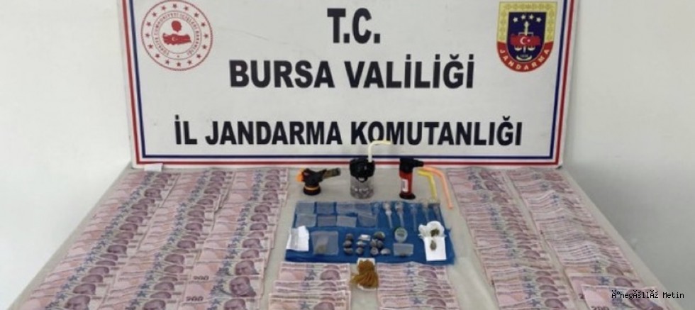 BURSA’DA UYUŞTURUCU OPERASYONU: ZULA ORTAYA ÇIKARILDI