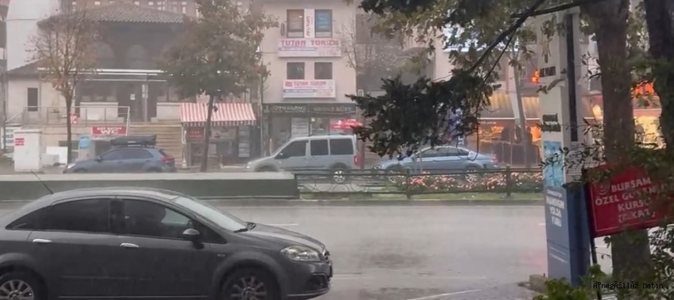 Bursa hasretle beklediği yağmura kavuştu