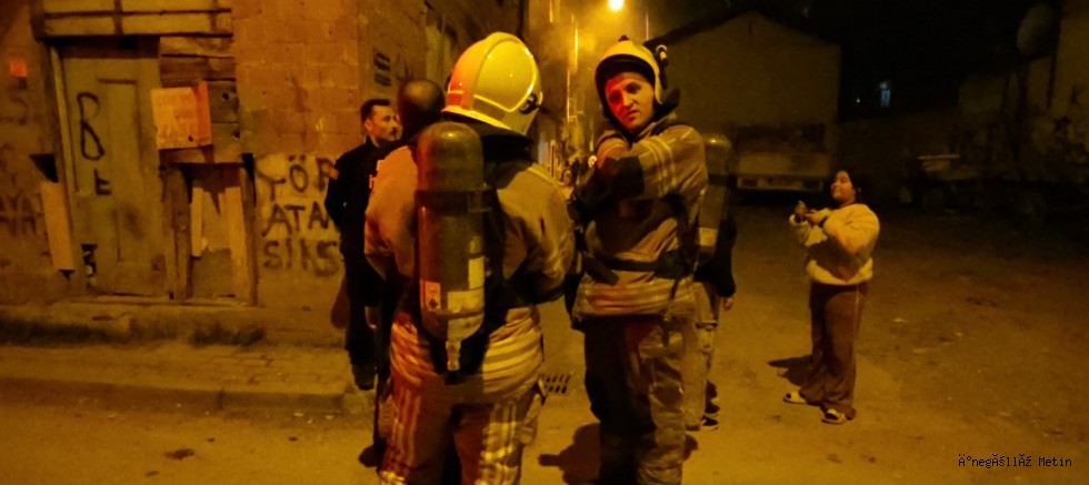 ÇATIDA YAKILAN MANGAL PANİĞE NEDEN OLDU