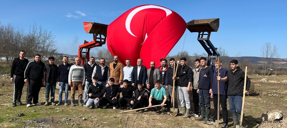 Çeltikçi’de Atalara Vefa: Gençlerle Çınar Fidanı Dikildi