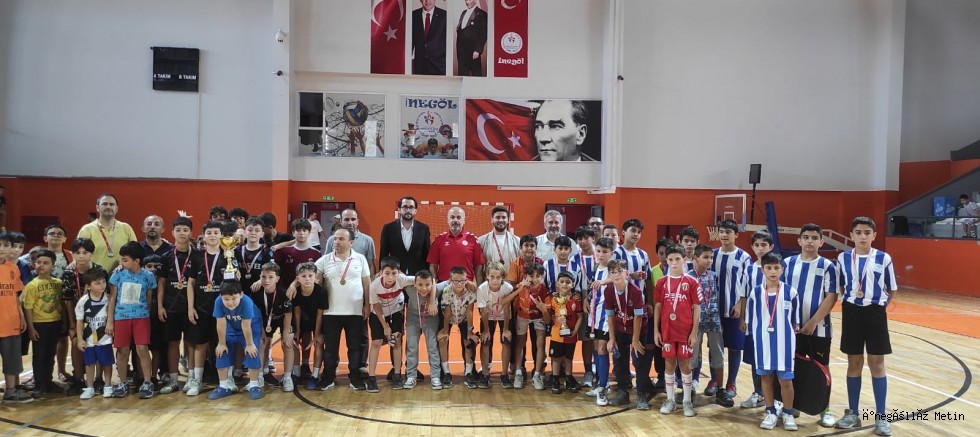 İnegöl’de 15 Temmuz Demokrasi Kupası Futsal Turnuvası Tamamlandı