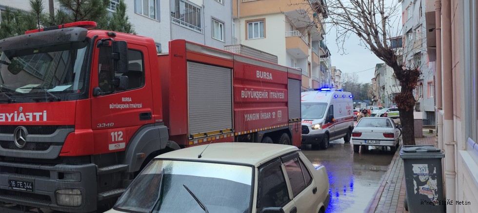 İnegöl’de Apartman Dairesinde Yangın: Mahsur Kalan Çocuklar Kurtarıldı, Kediler Telef Oldu