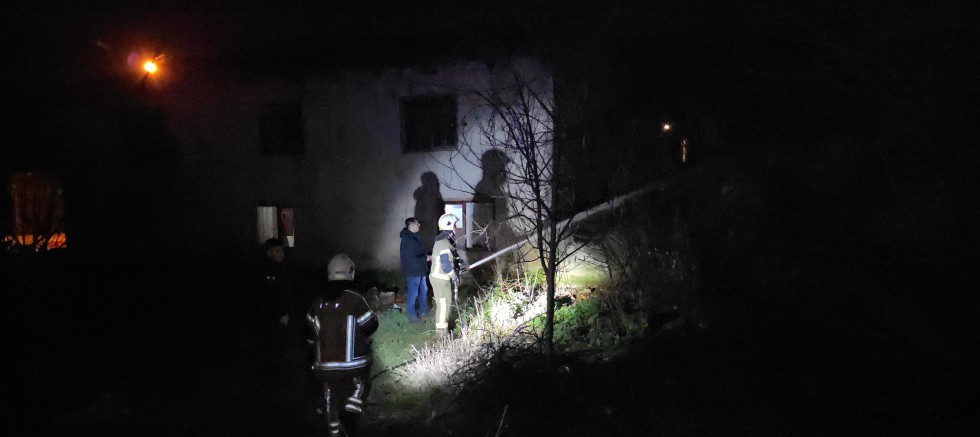 İnegöl’de Çatı Yangını Paniğe Neden Oldu