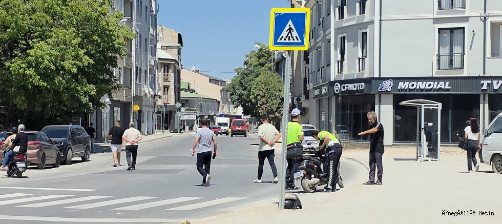 İnegöl’de Cip ile Elektrikli Bisiklet Çarpıştı: 1 Yaralı