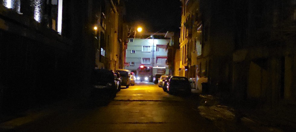 İnegöl’de düzensiz park itfaiyeye zor anlar yaşattı