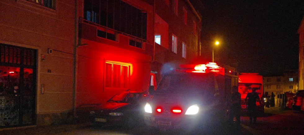 İnegöl’de Evinde Baygın Bulunan Kişi Hastaneye Kaldırıldı