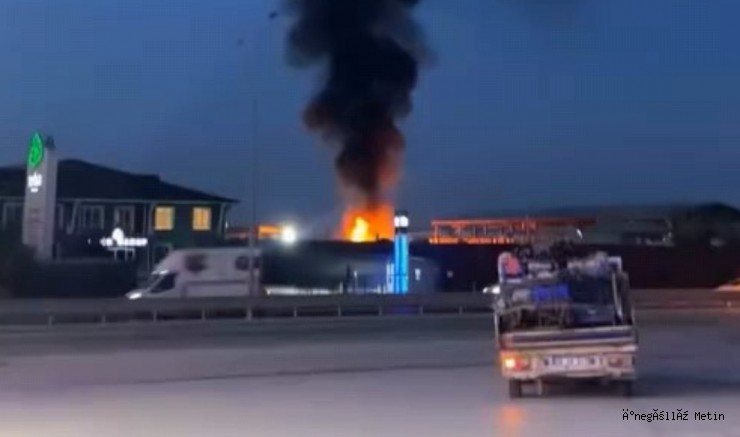 İnegöl’de  geri dönüşüm tesisinde yangın