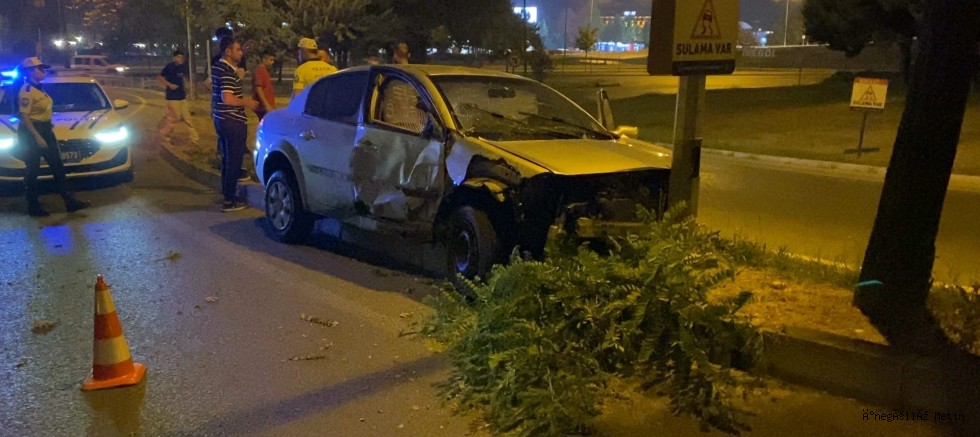 İnegöl’de hafif ticari araç otomobille çarpıştı: 1 yaralı