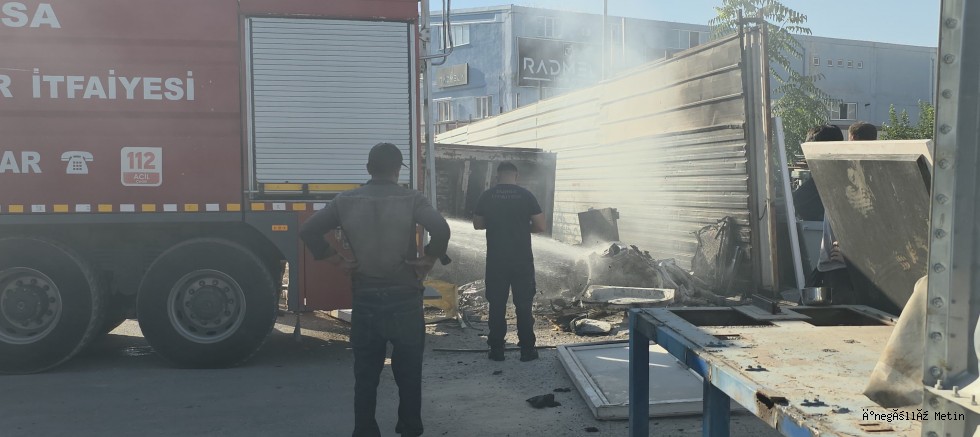 İnegöl’de Hurdacıda Yangın Paniği
