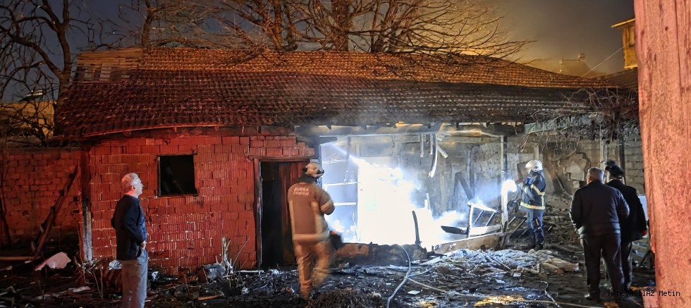 İnegöl’de Kömürlükte Semaver Yangını