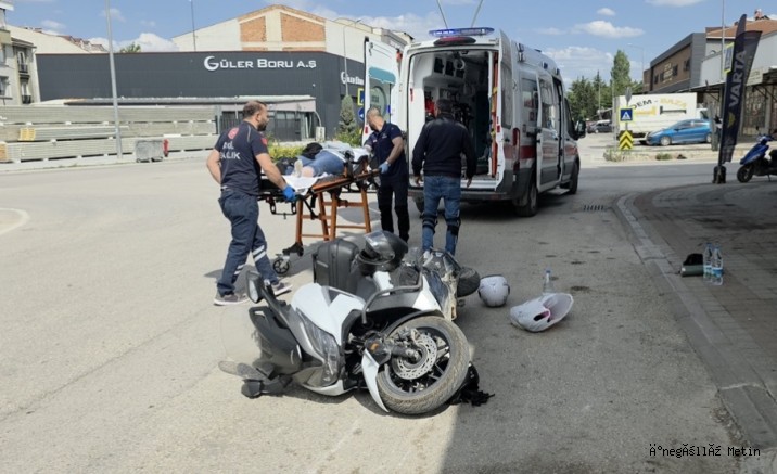 İnegöl’de Otomobil ile Motosiklet Çarpıştı: 2 Yaralı