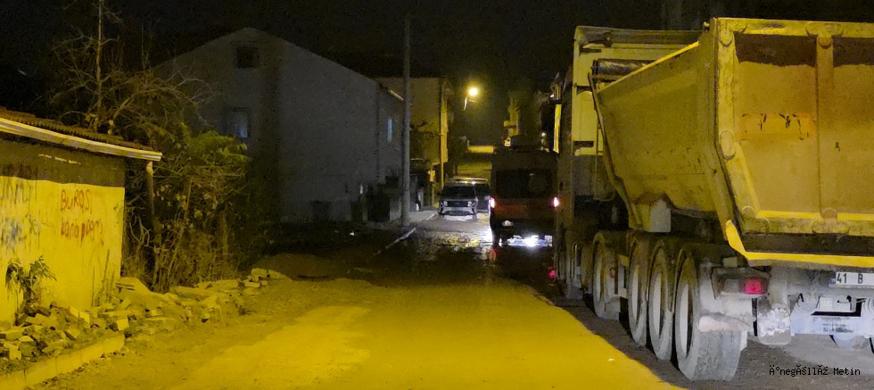 İnegöl’de Şüpheli Araç Operasyonunda Arbede: Jandarma Personelinin Bileği Çıktı