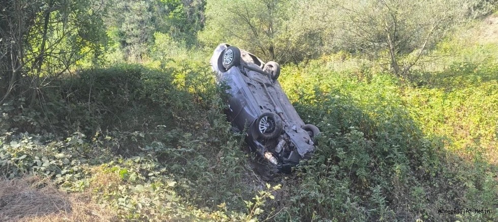 İnegöl Yeniköy Mevkiinde Kaza: Otomobil Şarampole Devrildi, 1 Yaralı