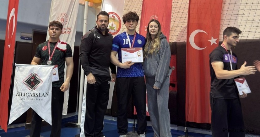 İnegöllü öğrenci Türkiye şampiyonu