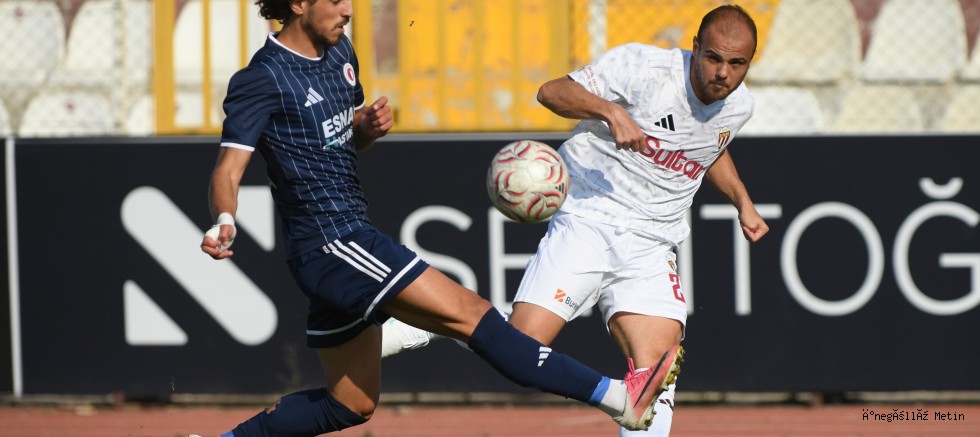 İNEGÖLSPOR SEZONUN İLK GALİBİYETİNİ ALDI: 2-1