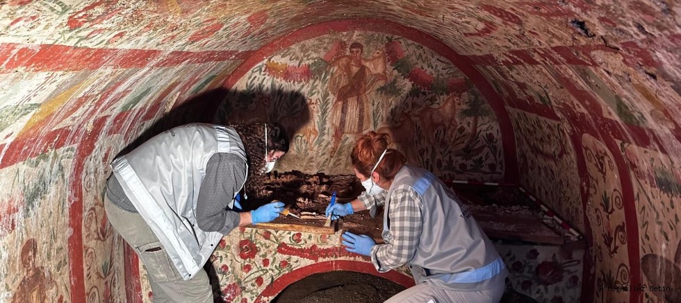 İznik'te erken Hristiyanlık dönemine ait benzersiz 'Çoban İsa' figürü ortaya çıkarıldı