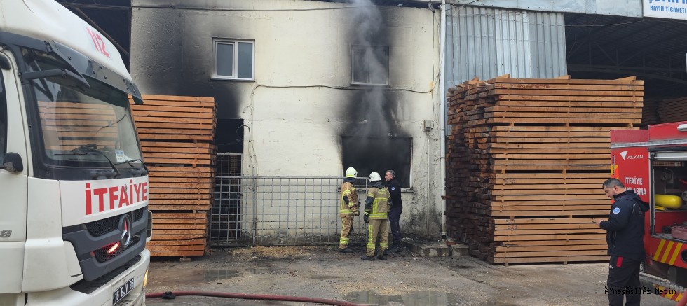 Kereste İmalathanesinde Patlama: 1 Kişi Ağır Yaralandı