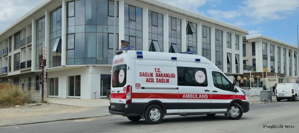 Kozluca Alt Geçidi’nde Kavga: 1 Kişi Yaralandı