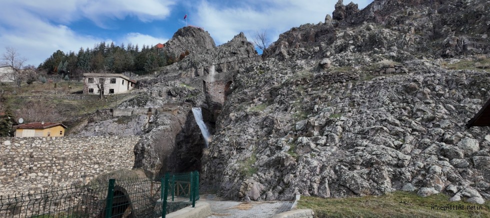 Kütahya'da kayıp kız çocuğunun cansız bedeni dere kenarında bulundu