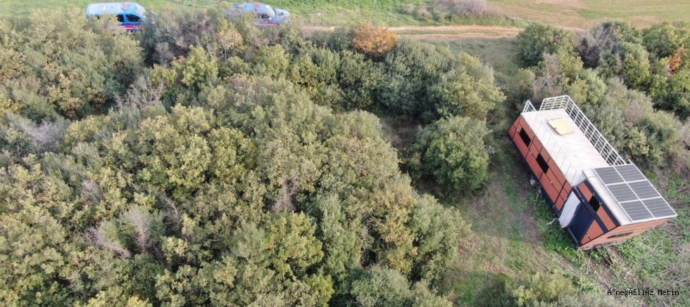 MUDANYA’DA 1,2 MİLYON TL DEĞERİNDE TINY HOUSE ÇALINDI: JANDARMA ŞÜPHELİYİ KISA SÜREDE YAKALADI