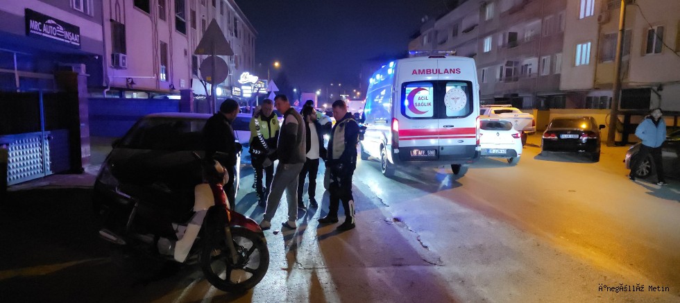 Park Halindeki Cipe Çarpan Motosiklet Sürücüsü Yaralandı