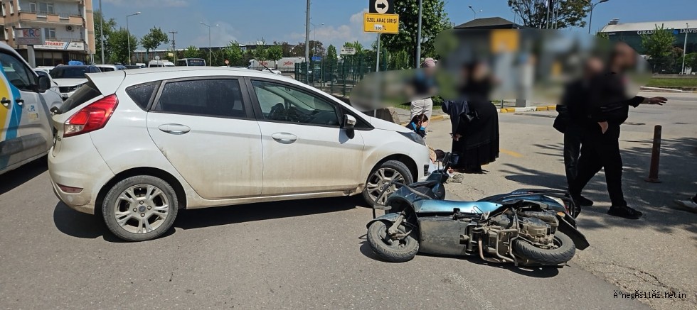 Şebboy Caddesi’nde otomobil ile motosiklet çarpıştı: 1 yaralı