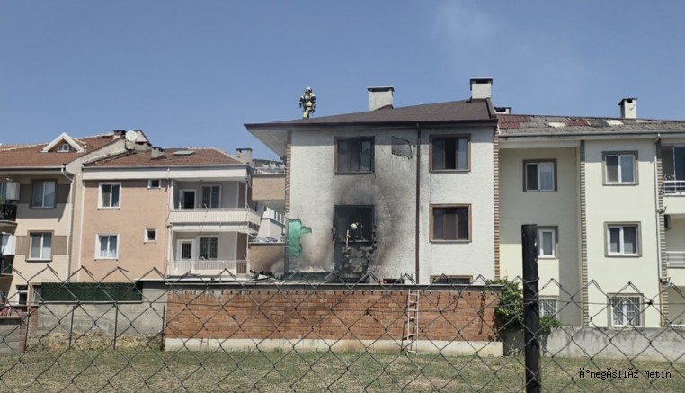 Süleymaniye’de Odunluk Yangını Korkuttu