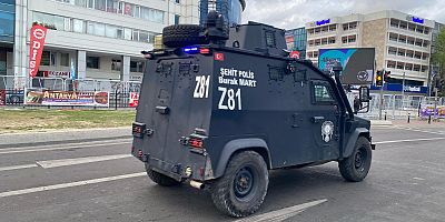 1 Mayıs kutlamaları öncesi İstanbul Kadıköy'de yoğun güvenlik önlemi