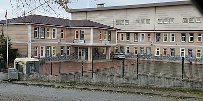 11 yaşındaki çocuğu yere fırlatan  okul yöneticisi görevden alındı