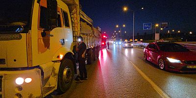 16 Tonluk Karpuz Yüklü Kamyonda Fren Paniği! Facianın Eşiğinden Dönüldü