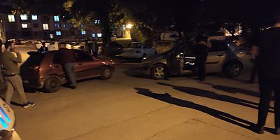  2 ARACIN KARIŞTIĞI KAZADA 1 KİŞİ YARALANDI