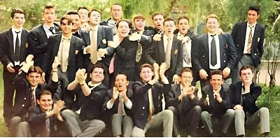 2002 İnegöl Lisesi Mezunları 22 Yıl Sonra Bir Araya Geldi