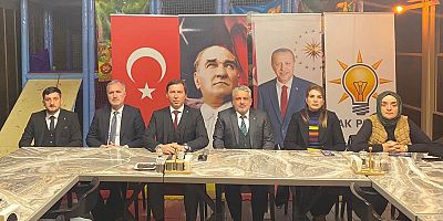 28. Dönem milletvekili aday adaylarıyla bir araya geldi.