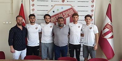 4 OYUNCU PROFESYONEL OLDU