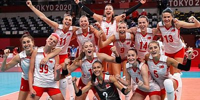 A Milli Kadın Voleybol Takımı'ndan tarihi başarı