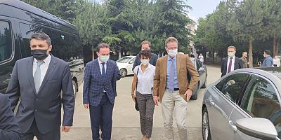 AB Türkiye Delegasyonu Başkanı Meyer-Landrut,  İnegöl Mesleki Eğitim Merkezi’ni ziyaret etti