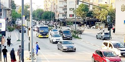 Ahmet Akyollu Caddesi, yaşanan kazalarla gündemde
