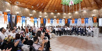 AK PARTi'DE BAYRAMLAŞMA PROGRAMI 