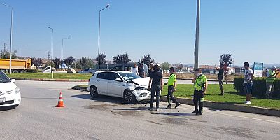 ALANYURT YOLUNDA KAZA; 1 YARALI