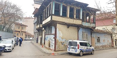 Alem yaparken binayı yakacaklardı